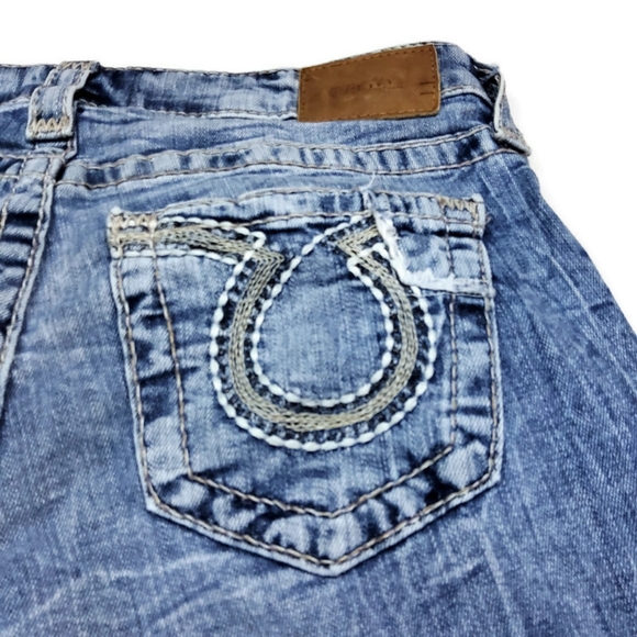 Big Star Maddie Skinny Woman's Size 28R Washed Embroidered Authentic Jeans - Picture 11 of 14